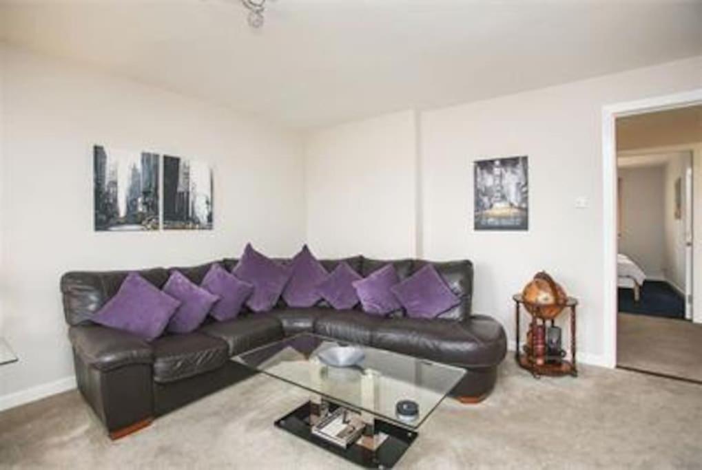 Apartamento Immaculate Cosy Flat Next To Holyrood Park! Edimburgo Exterior foto